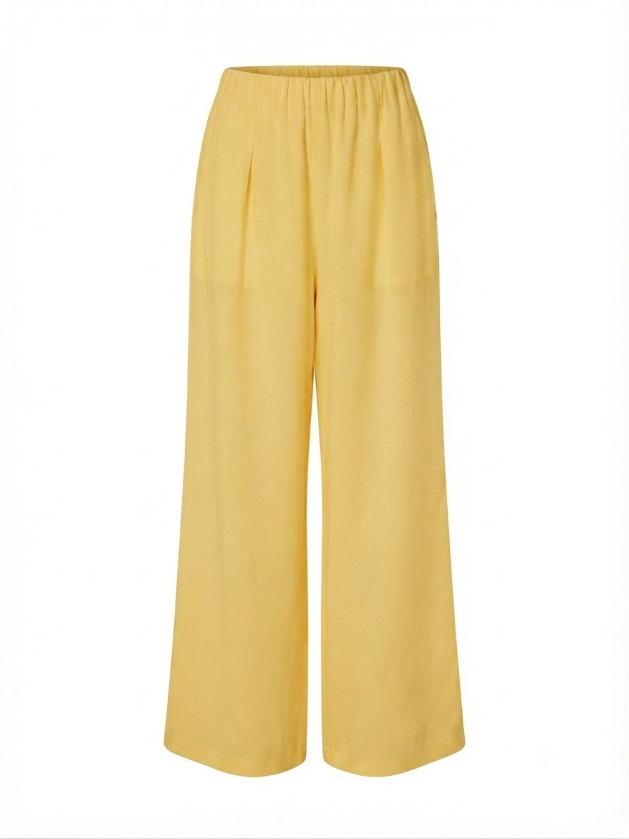 Minimalist Pleated Wide-Leg Trousers